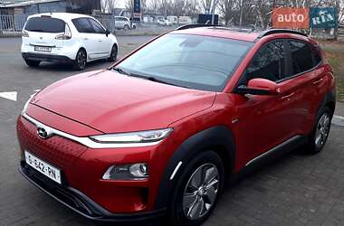 Позашляховик / Кросовер Hyundai Kona Electric 2019 в Дніпрі