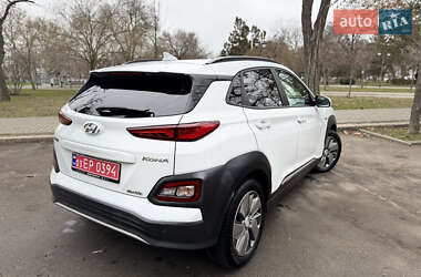 Позашляховик / Кросовер Hyundai Kona Electric 2019 в Миколаєві