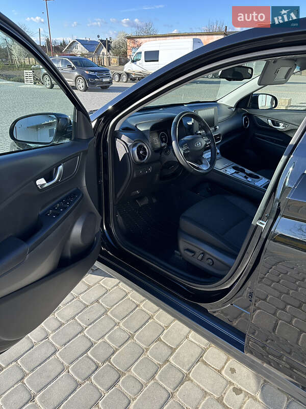Позашляховик / Кросовер Hyundai Kona Electric 2022 в Коломиї