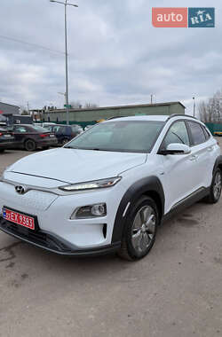 Позашляховик / Кросовер Hyundai Kona Electric 2020 в Рівному