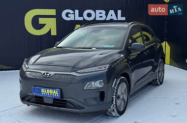 Внедорожник / Кроссовер Hyundai Kona Electric 2020 в 