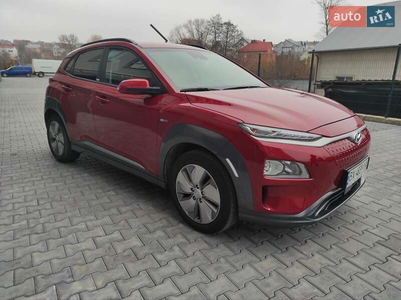 Внедорожник / Кроссовер Hyundai Kona Electric 2020 в Хмельницком