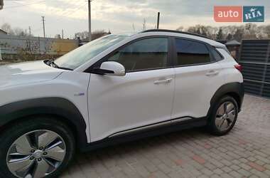 Позашляховик / Кросовер Hyundai Kona Electric 2020 в Луцьку