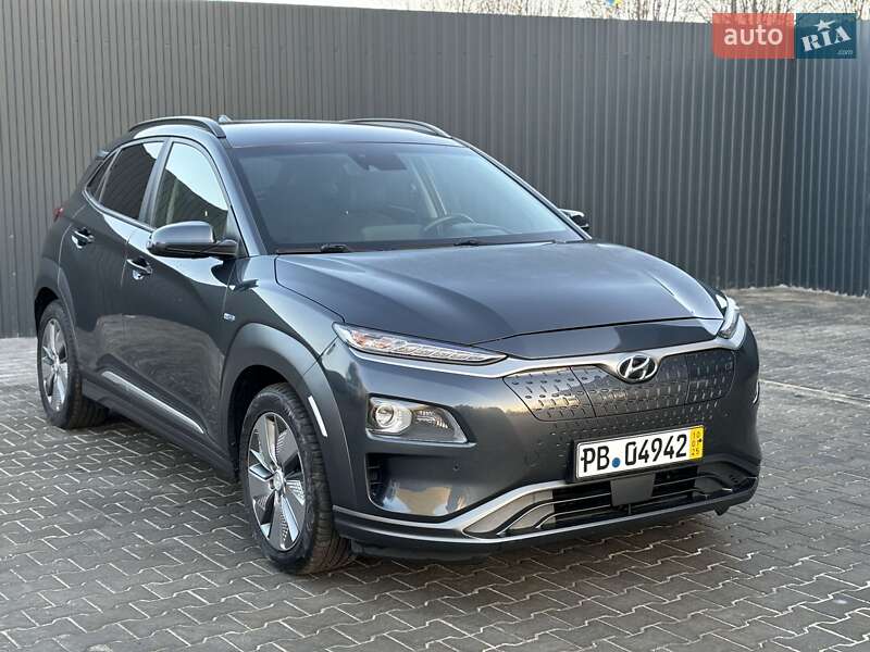 Внедорожник / Кроссовер Hyundai Kona Electric 2019 в Дубно