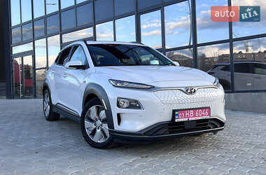 Внедорожник / Кроссовер Hyundai Kona Electric 2021 в Тернополе