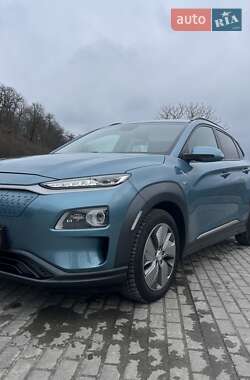 Внедорожник / Кроссовер Hyundai Kona Electric 2019 в Тернополе