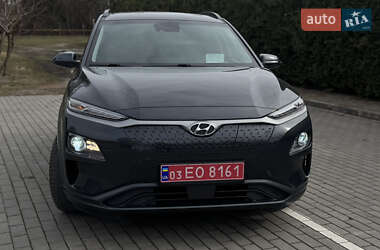 Внедорожник / Кроссовер Hyundai Kona Electric 2020 в 