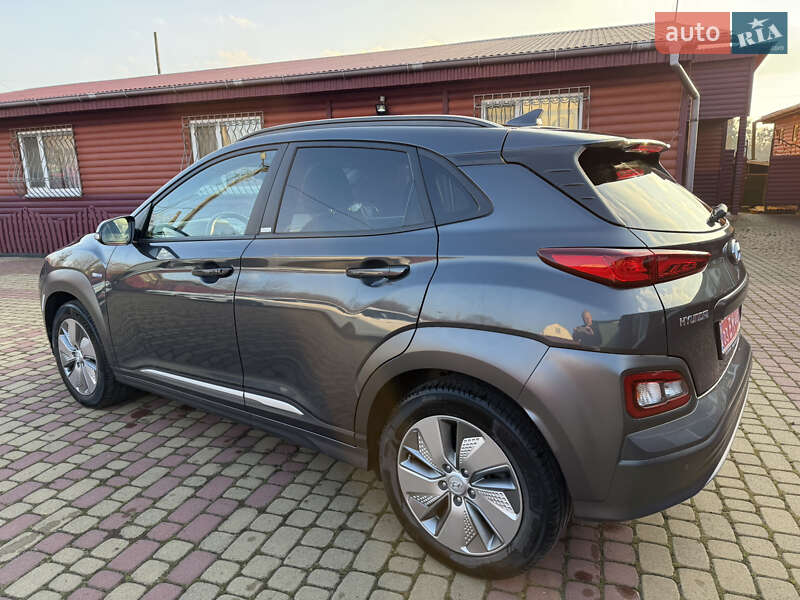 Позашляховик / Кросовер Hyundai Kona Electric 2020 в Хмельницькому