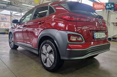 Внедорожник / Кроссовер Hyundai Kona Electric 2019 в 