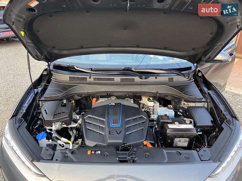 Внедорожник / Кроссовер Hyundai Kona Electric 2020 в Одессе