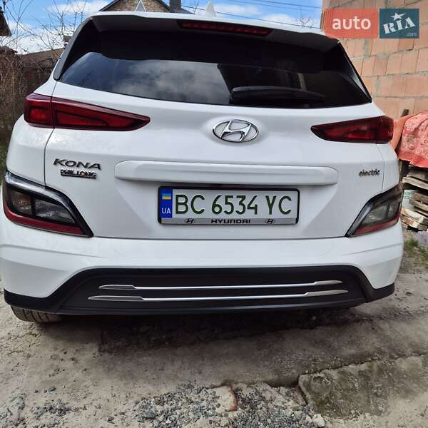 Внедорожник / Кроссовер Hyundai Kona Electric 2022 в Львове