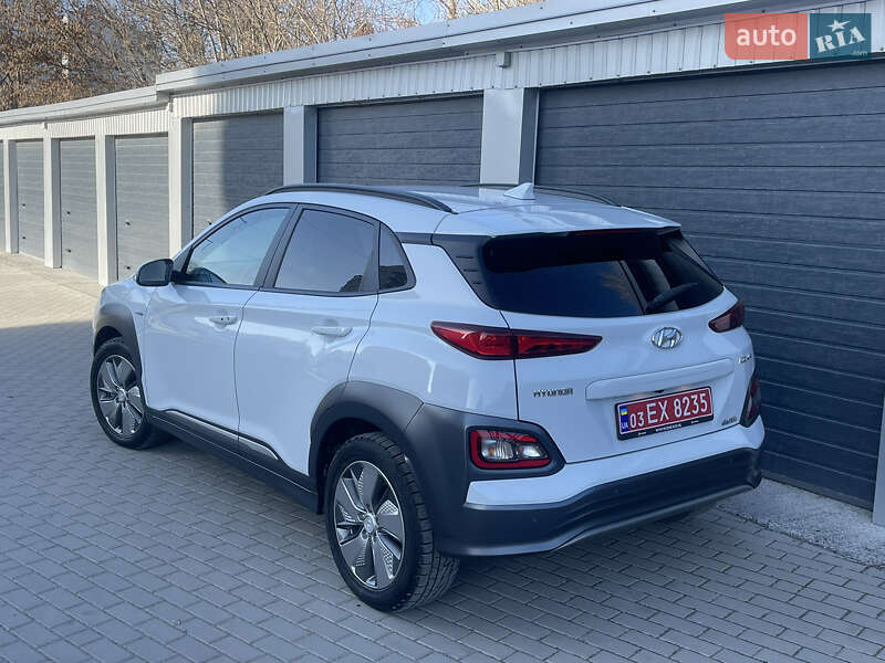 Внедорожник / Кроссовер Hyundai Kona Electric 2019 в Тернополе