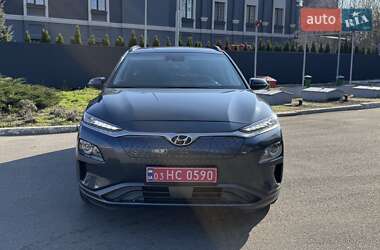 Внедорожник / Кроссовер Hyundai Kona Electric 2020 в 