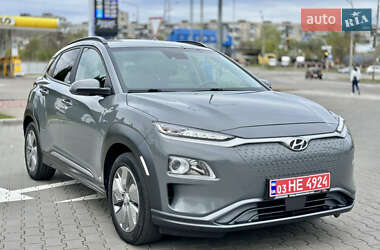 Внедорожник / Кроссовер Hyundai Kona Electric 2020 в 