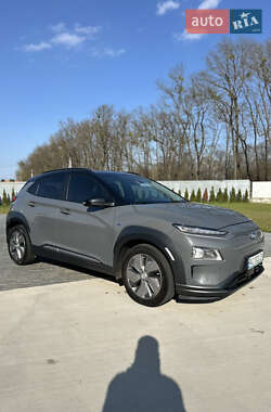 Позашляховик / Кросовер Hyundai Kona Electric 2020 в 