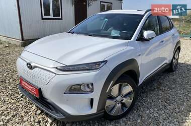 Позашляховик / Кросовер Hyundai Kona Electric 2020 в 