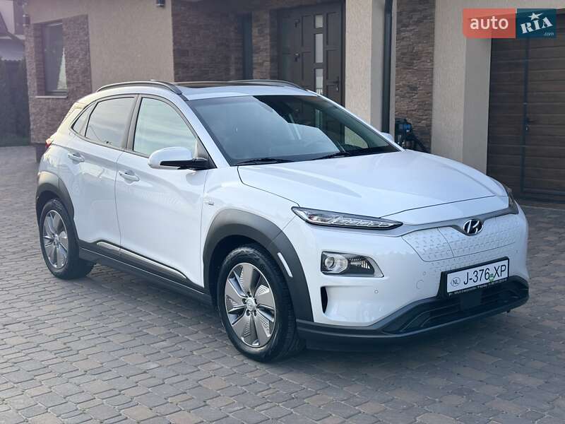 Внедорожник / Кроссовер Hyundai Kona Electric 2020 в Черновцах