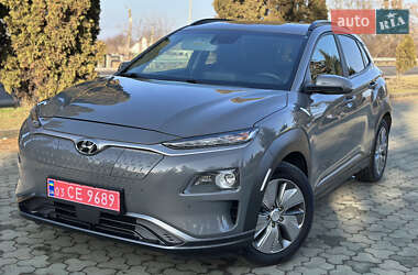 Внедорожник / Кроссовер Hyundai Kona Electric 2019 в 