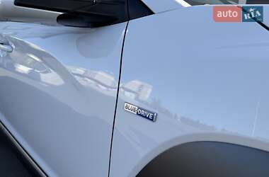 Позашляховик / Кросовер Hyundai Kona Electric 2020 в 