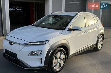 Позашляховик / Кросовер Hyundai Kona Electric 2020 в 