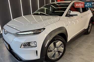 Позашляховик / Кросовер Hyundai Kona Electric 2020 в 
