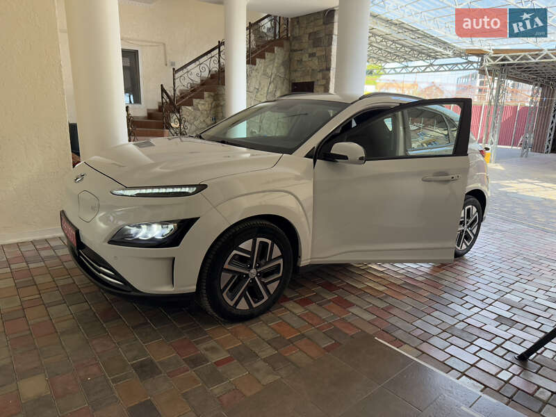 Hyundai Kona Electric 2021