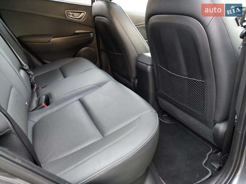 Внедорожник / Кроссовер Hyundai Kona Electric 2019 в Первомайске