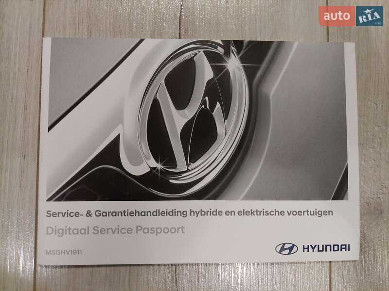 Внедорожник / Кроссовер Hyundai Kona Electric 2019 в Первомайске
