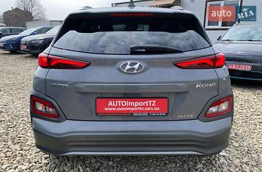 Позашляховик / Кросовер Hyundai Kona Electric 2020 в 