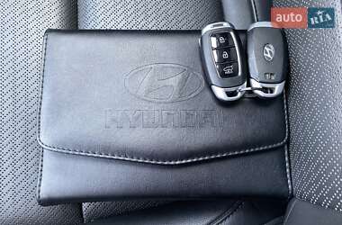 Позашляховик / Кросовер Hyundai Kona Electric 2020 в 