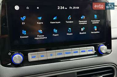 Позашляховик / Кросовер Hyundai Kona Electric 2020 в 