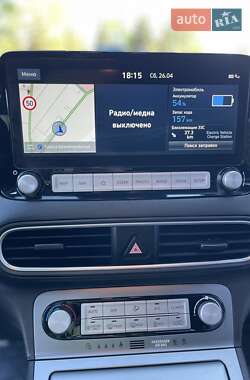 Позашляховик / Кросовер Hyundai Kona Electric 2020 в 