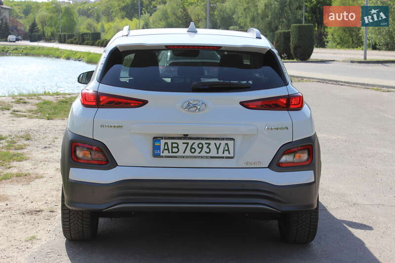 Позашляховик / Кросовер Hyundai Kona Electric 2019 в Дніпрі