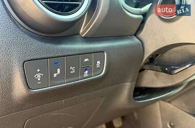 Позашляховик / Кросовер Hyundai Kona Electric 2020 в 