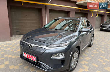 Внедорожник / Кроссовер Hyundai Kona Electric 2021 в Виннице