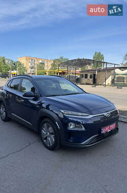 Внедорожник / Кроссовер Hyundai Kona Electric 2020 в Черкассах