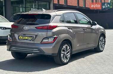 Позашляховик / Кросовер Hyundai Kona Electric 2022 в 