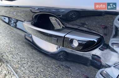 Внедорожник / Кроссовер Hyundai Kona Electric 2020 в 