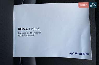 Внедорожник / Кроссовер Hyundai Kona Electric 2020 в 