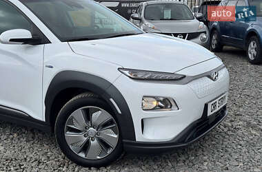 Позашляховик / Кросовер Hyundai Kona Electric 2020 в 