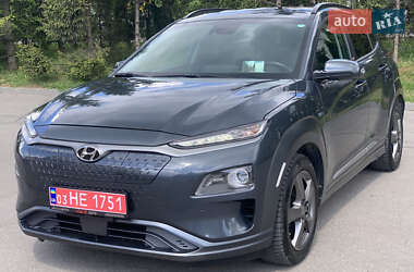 Внедорожник / Кроссовер Hyundai Kona Electric 2019 в 
