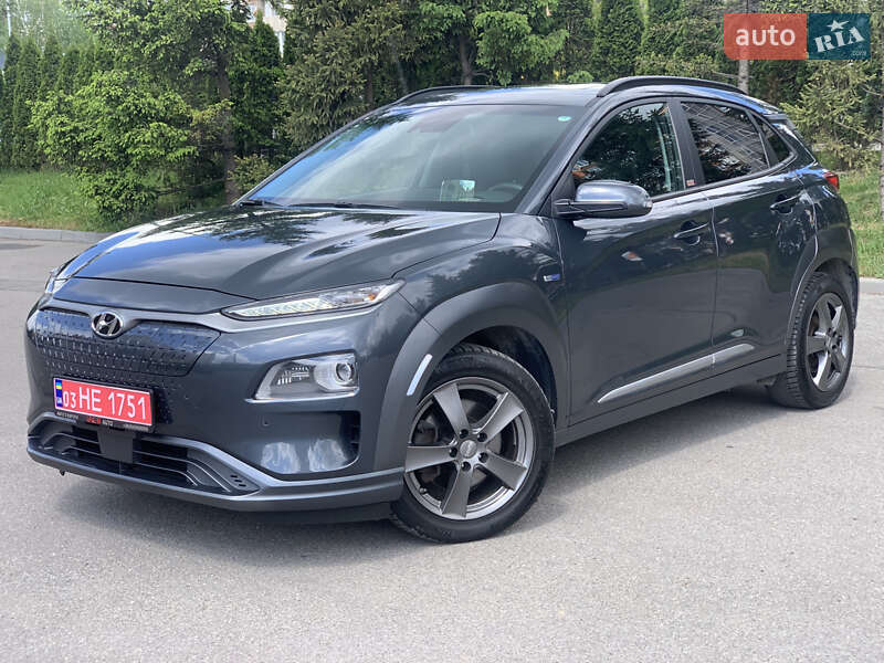 Внедорожник / Кроссовер Hyundai Kona Electric 2019 в 