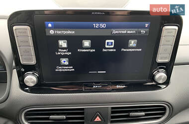 Внедорожник / Кроссовер Hyundai Kona Electric 2019 в 