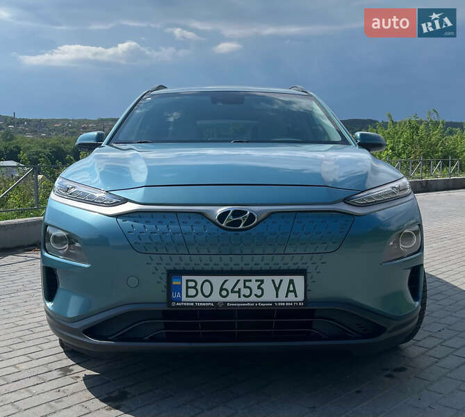 Внедорожник / Кроссовер Hyundai Kona Electric 2019 в Тернополе