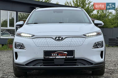 Внедорожник / Кроссовер Hyundai Kona Electric 2020 в 