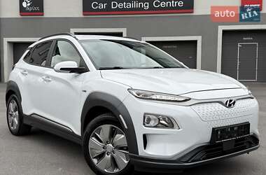 Внедорожник / Кроссовер Hyundai Kona Electric 2021 в Виннице