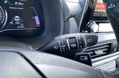 Позашляховик / Кросовер Hyundai Kona Electric 2020 в 