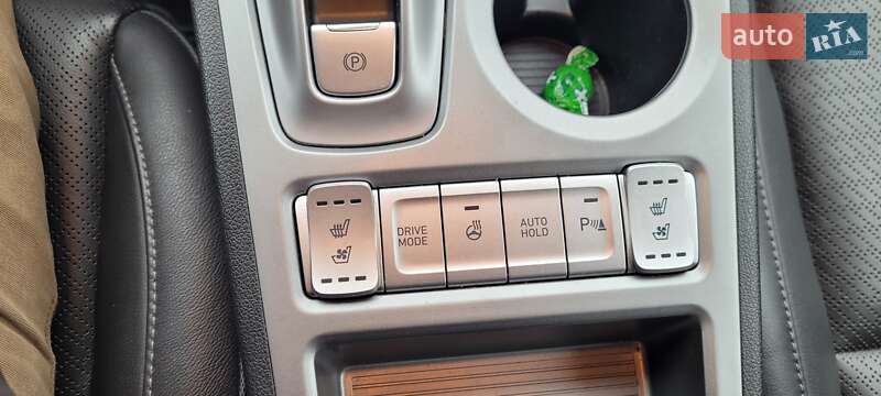 Внедорожник / Кроссовер Hyundai Kona Electric 2020 в Киеве