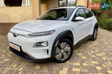Внедорожник / Кроссовер Hyundai Kona Electric 2020 в Киеве