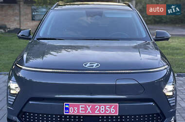 Позашляховик / Кросовер Hyundai Kona Electric 2024 в 
